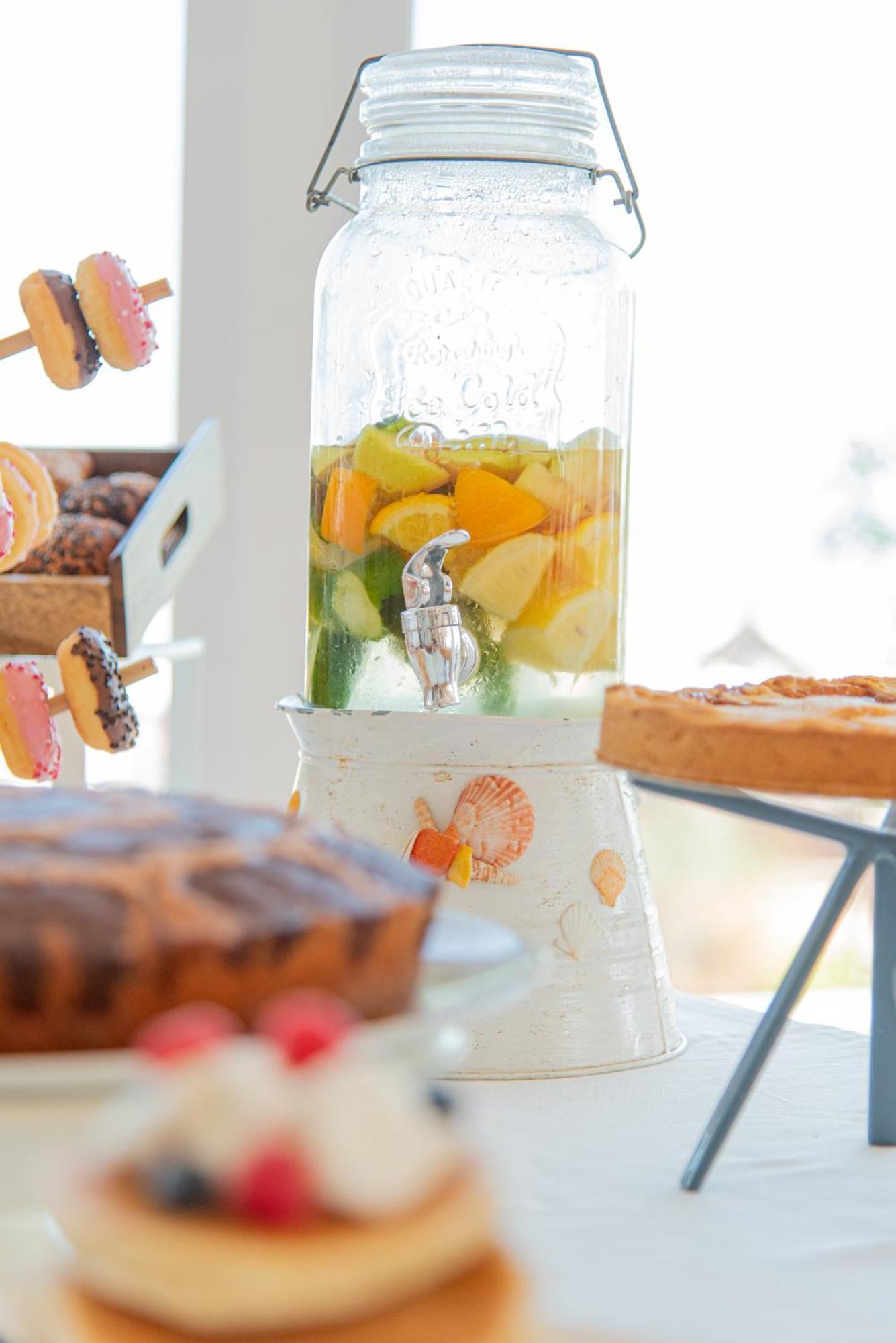 Ambasciatori Hotel - Beach Front -Breakfast Xxl & Brunch Until 12 30Pm Misano Adriatico Kültér fotó